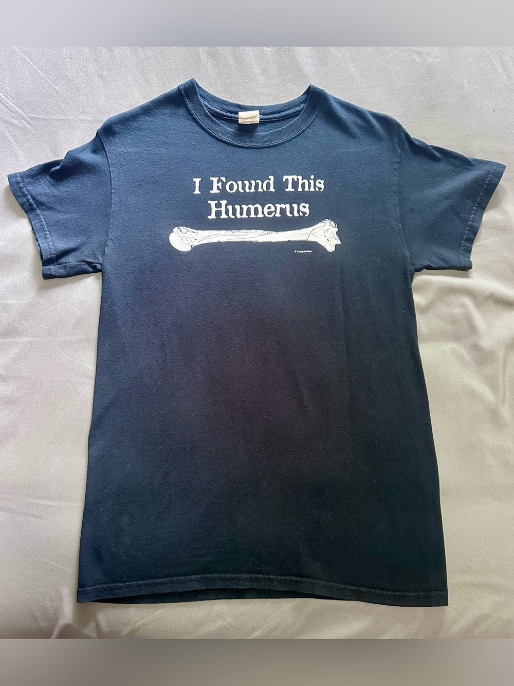 I Found This Humerus Graphic Tee - black small